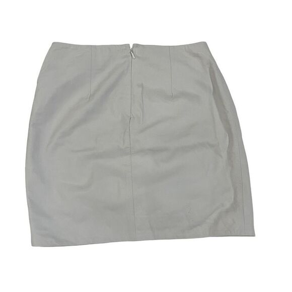 LAMARQUE Aricia Skirt in White - Picture 5 of 13